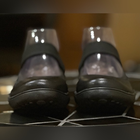 Taos Footwear Bandana 2 Slip-On Leather Mary Janes, Size 8 - Picture 3 of 13